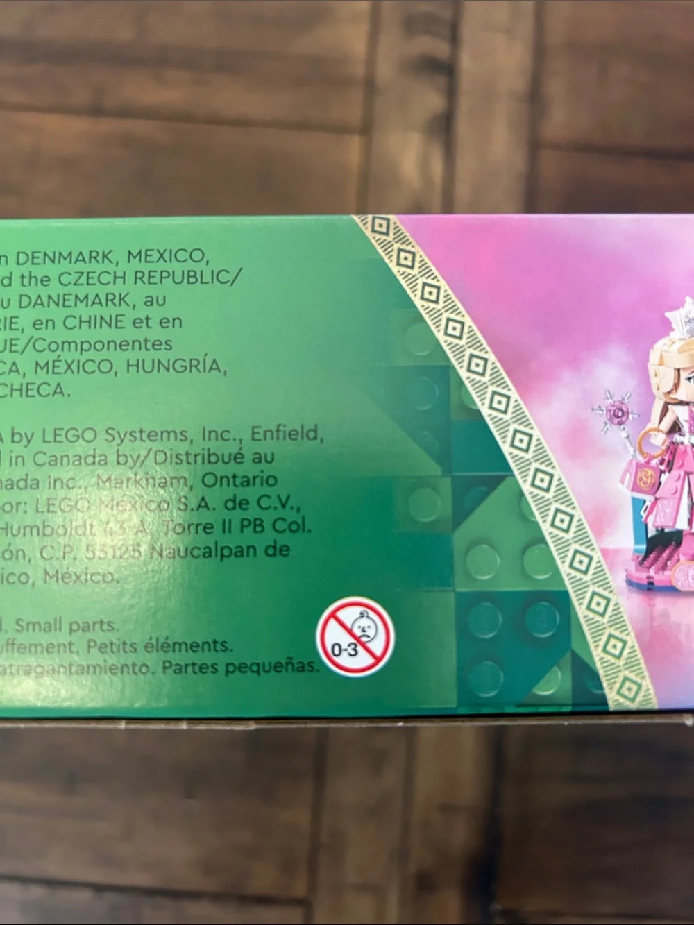 LEGO Wicked Elphaba & Glinda Figures Set - Pink, Green, Black